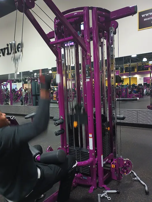 Planet Fitness Picture 4