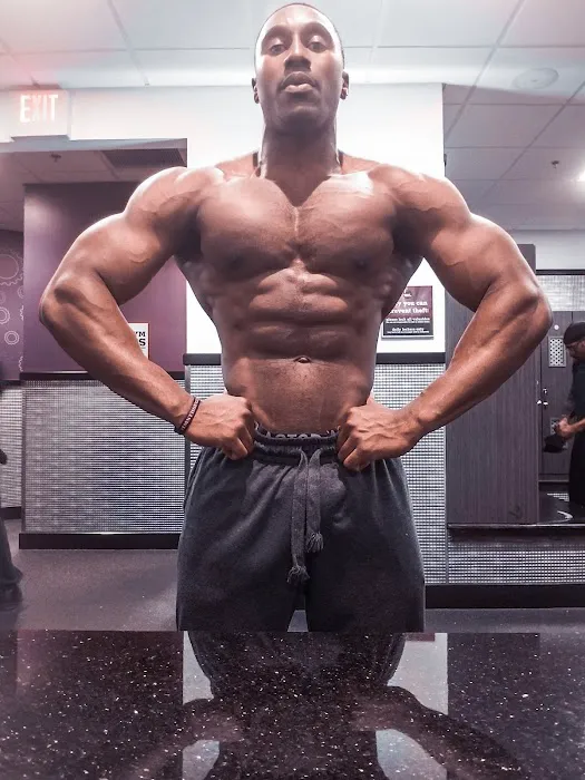 Planet Fitness Picture 7