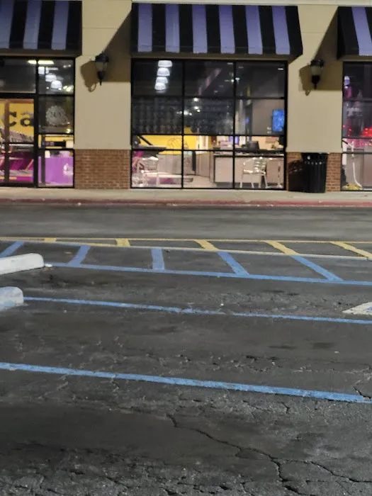 Planet Fitness Picture 3