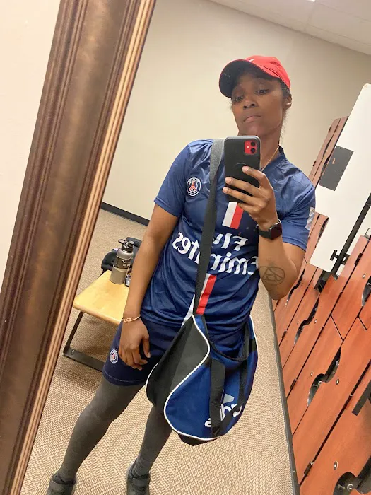 The Gym 24/7 Fitness Picture 3