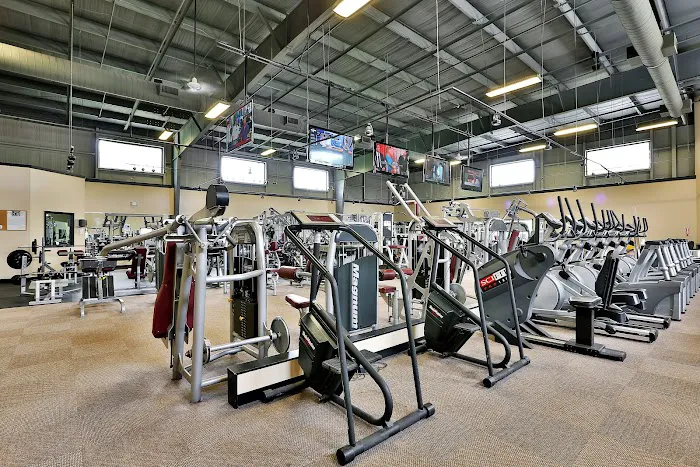 The Gym 24/7 Fitness Picture 10