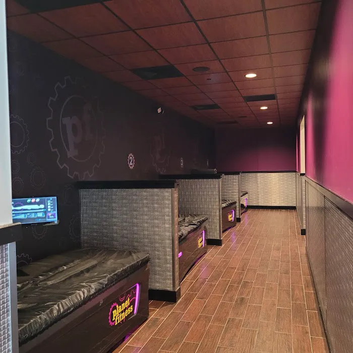 Planet Fitness Picture 3