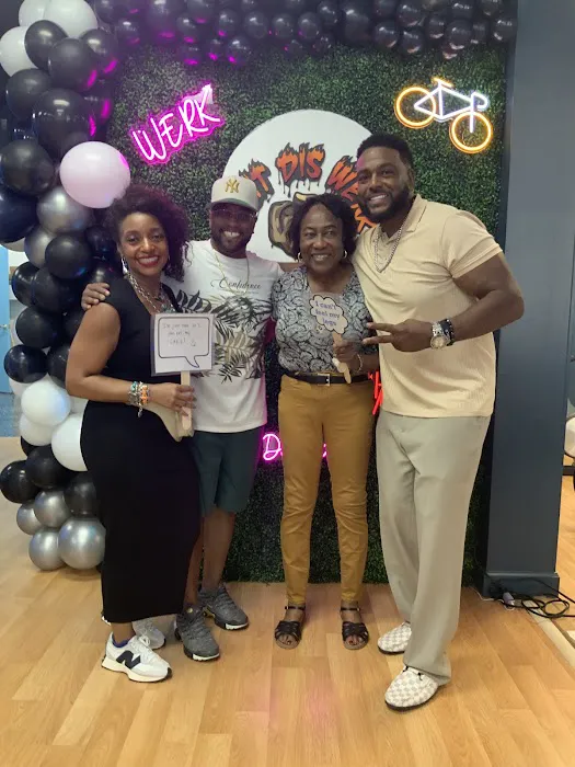 GIT DIS WERK STUDIO Picture 8