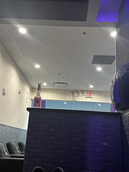 Planet Fitness Picture 3