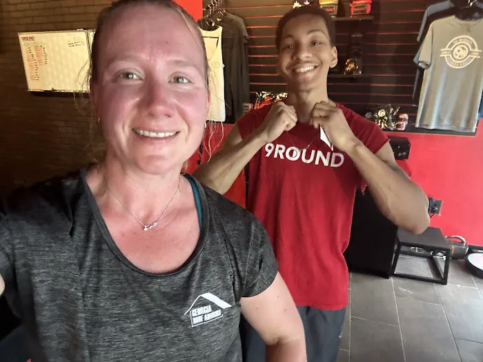 9Round Kickboxing Fitness Picture 2