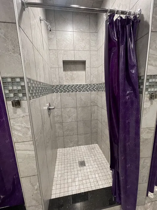 Planet Fitness Picture 7