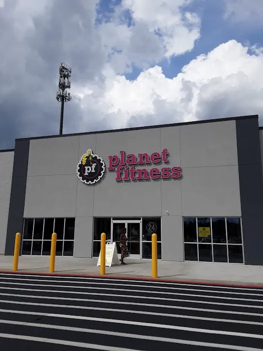Planet Fitness Picture 4