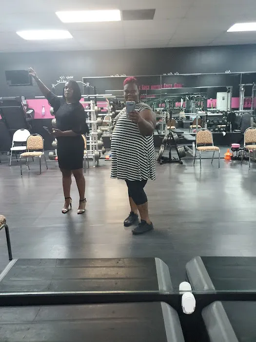 Edgy Girl Fitness Studio Picture 4