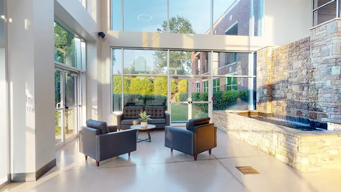 Onelife Fitness Woodstock Picture 4