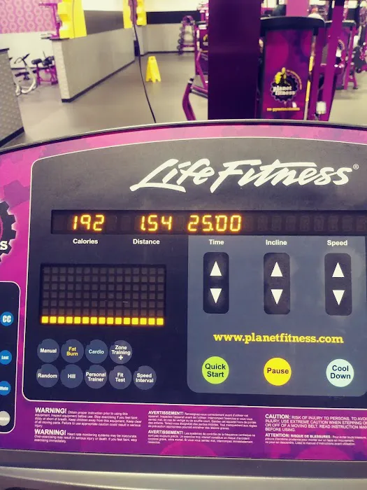 Planet Fitness Picture 5