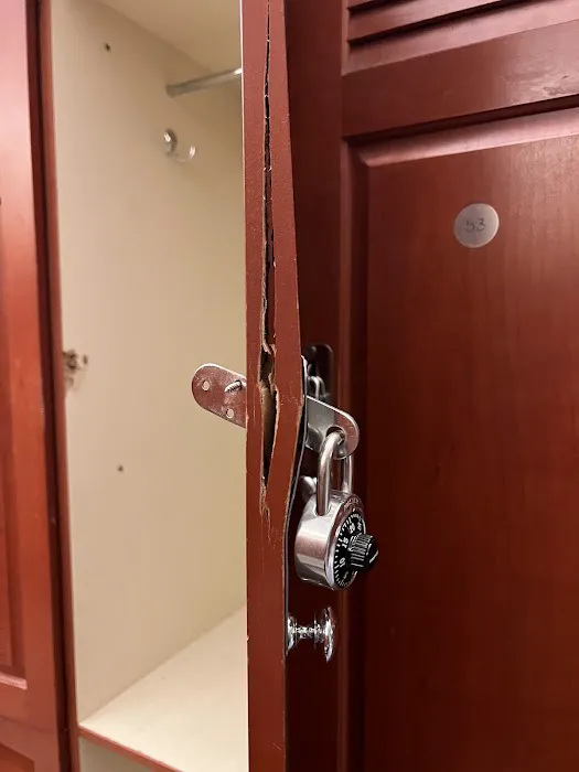 LA Fitness Picture 5