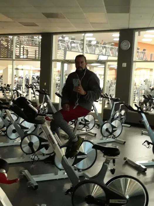 LA Fitness Picture 2