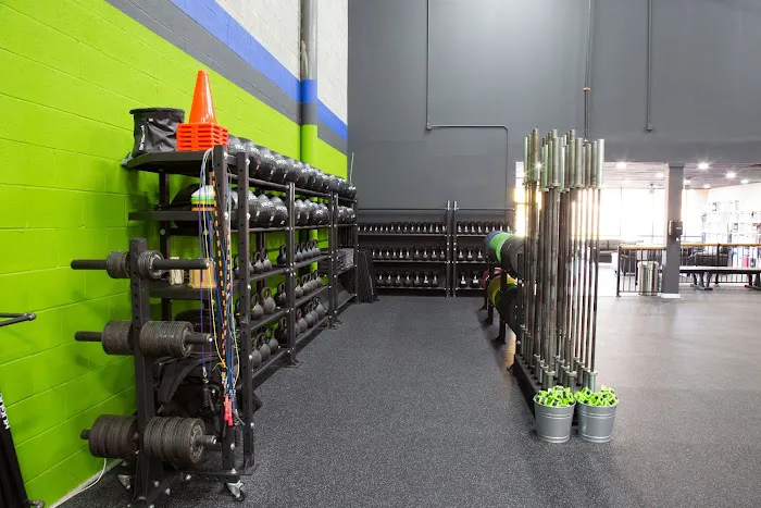 STRONGSIDE Woodstock Picture 3