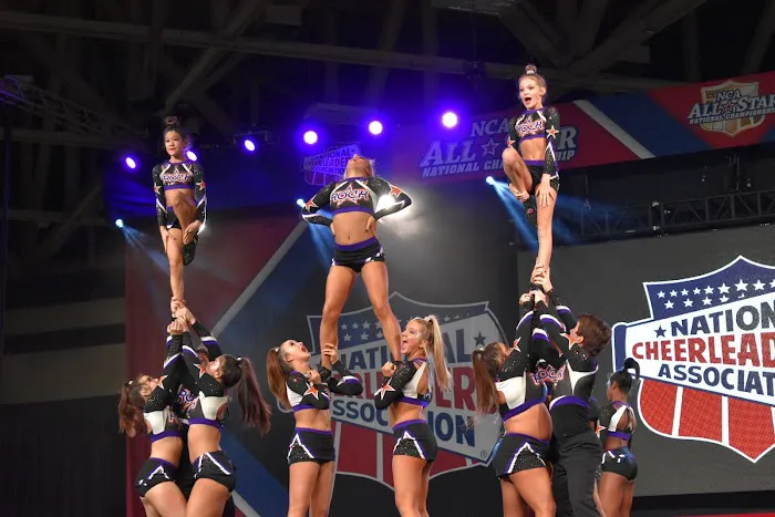 Showtime Elite Cheer Picture 7