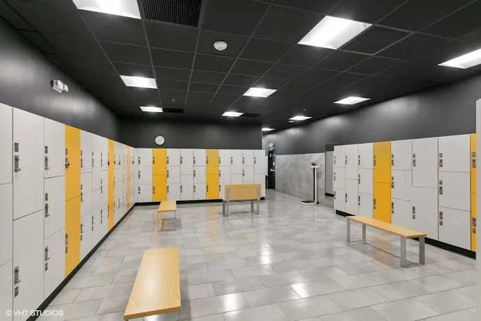 Crunch Fitness - West Cobb Picture 1