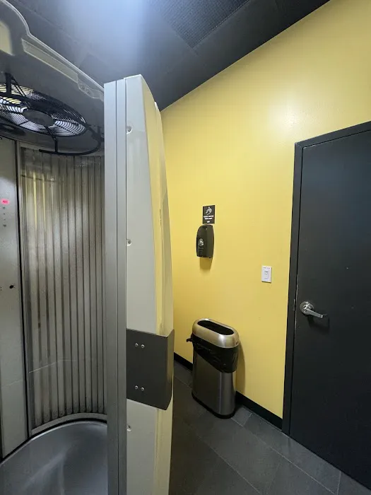 Crunch Fitness - Hiram Picture 6