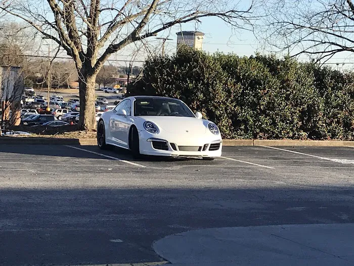Planet Fitness Picture 9