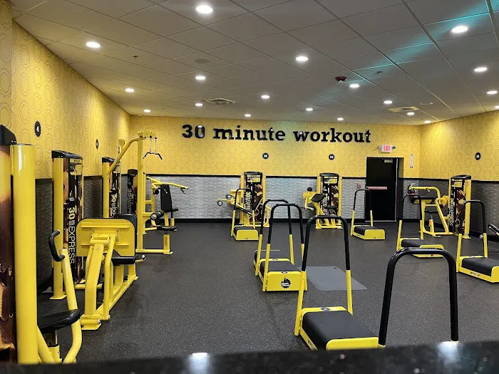 Planet Fitness Picture 3