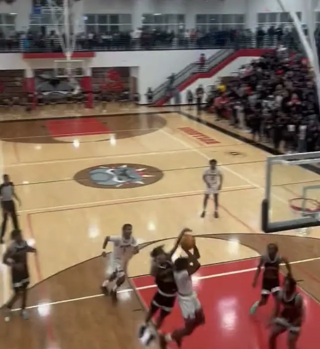 Dutchtown High School Gymnasium Picture 7