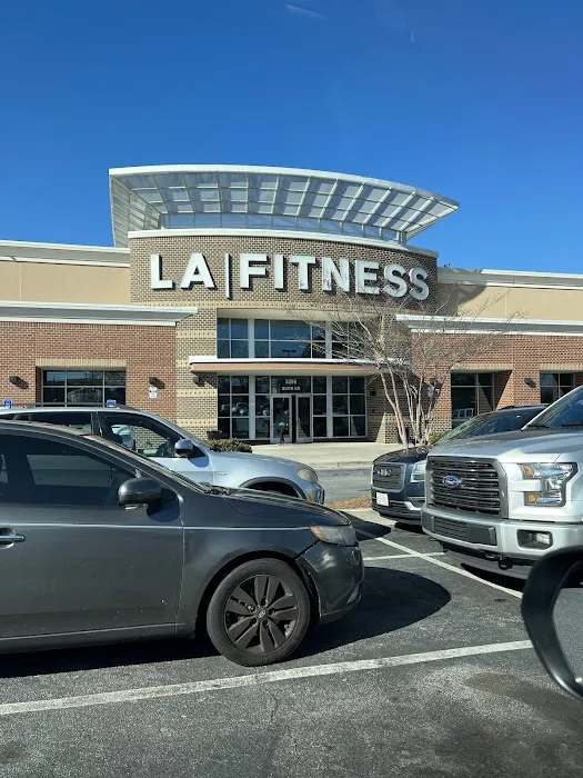 LA Fitness Picture 1