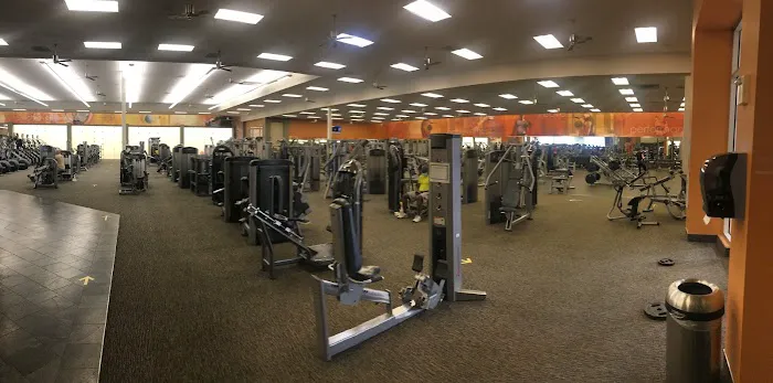 LA Fitness Picture 5