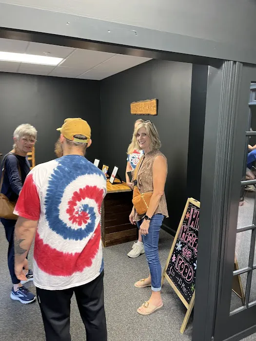 Hustle House Health & Wellness Picture 5