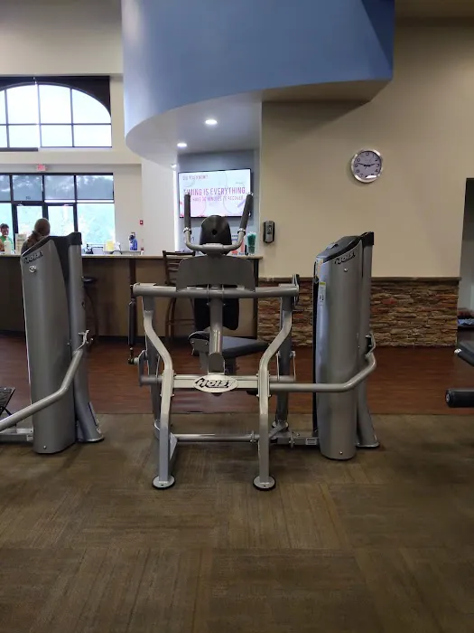 Onelife Fitness Lexington Picture 6