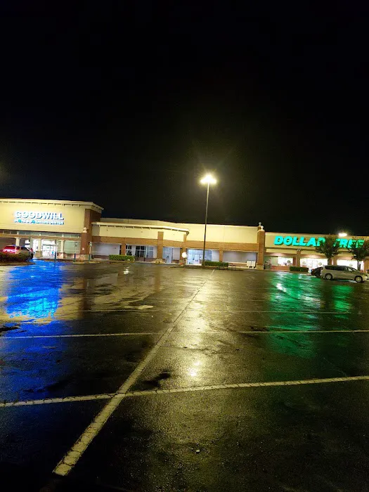 Planet Fitness Picture 9