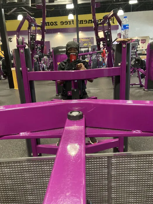 Planet Fitness Picture 4