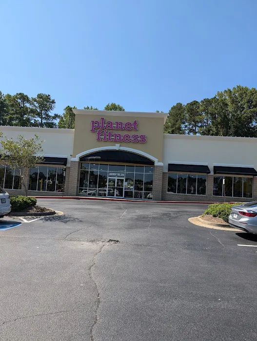 Planet Fitness Picture 1