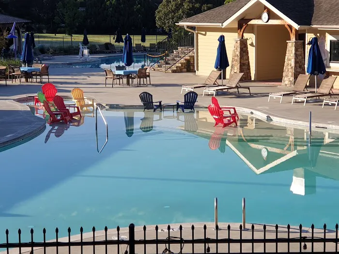 The Sports Club at Braelinn Picture 7