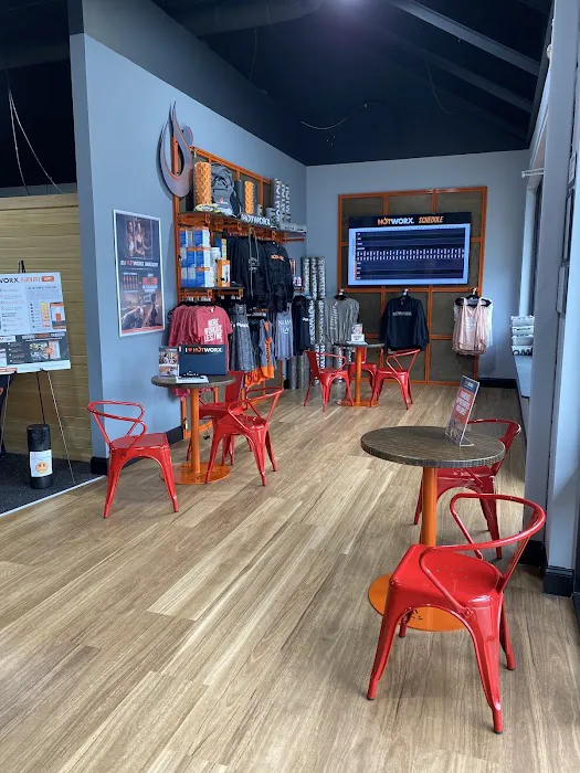 HOTWORX - Newnan GA - Bullsboro Dr Picture 5