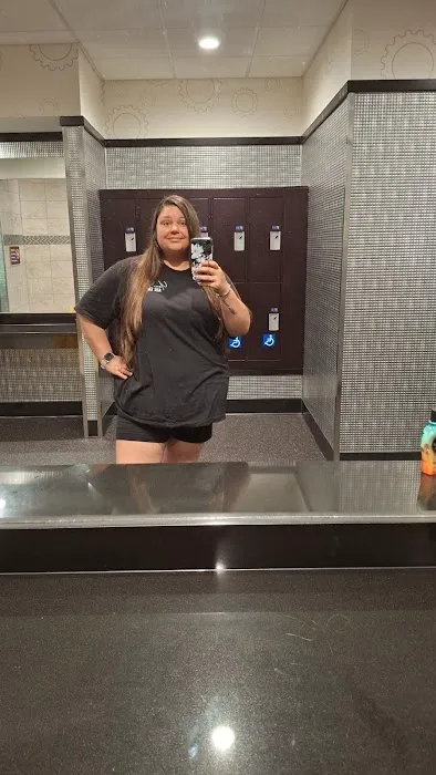 Planet Fitness Picture 2