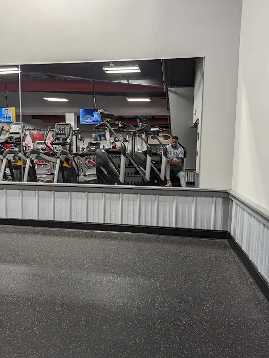 Rock Fitness Center Picture 4