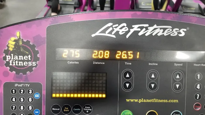 Planet Fitness Picture 2