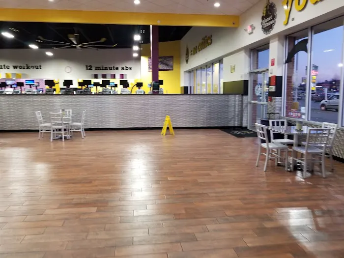 Planet Fitness Picture 4