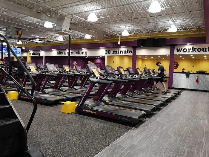 Planet Fitness Picture 4