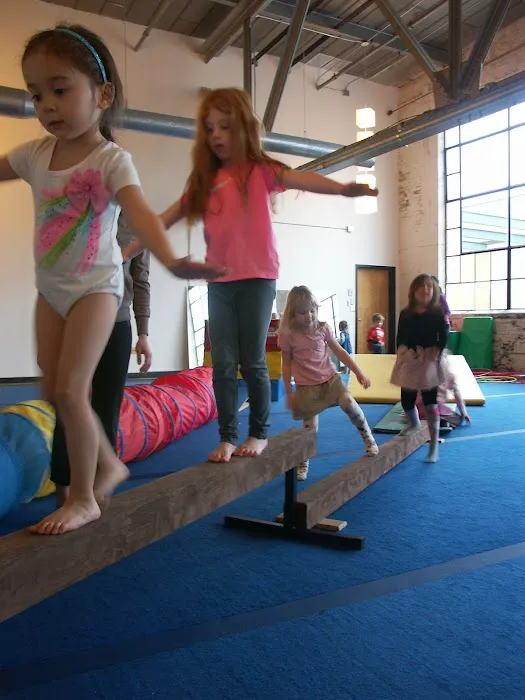 Intown Tumbling and Yoga for Kids Picture 6