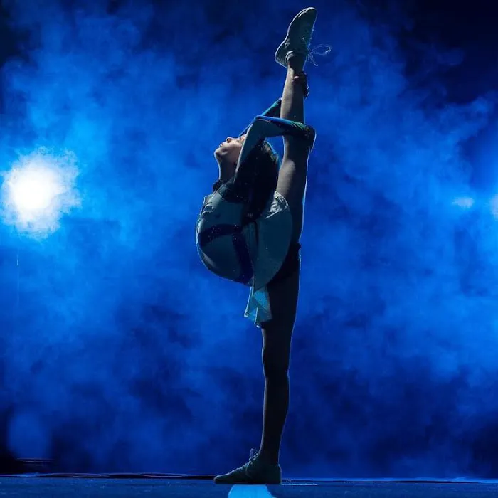 Cheer & Dance Atlanta Jayhawks Picture 3