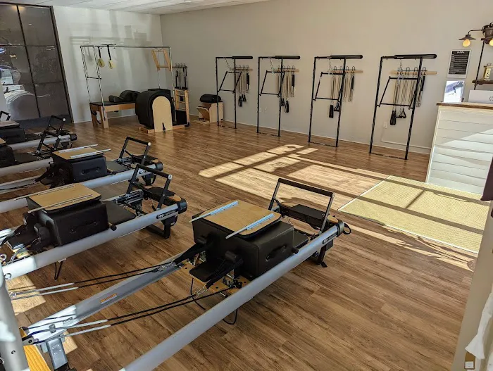 Endeavor Yoga + Pilates Picture 9