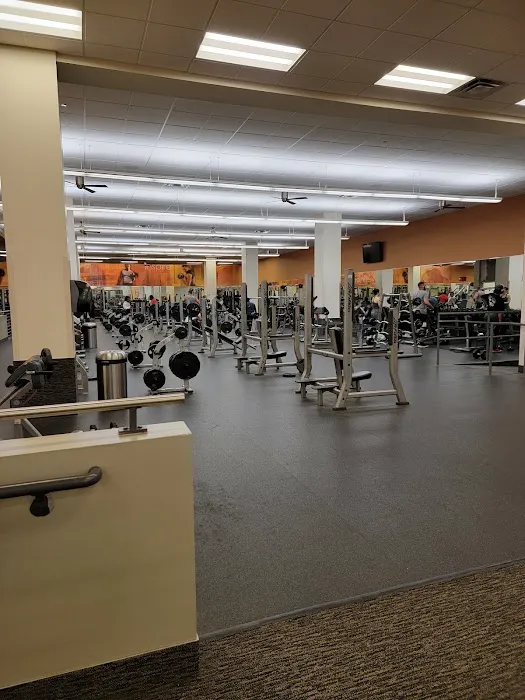 LA Fitness Picture 3