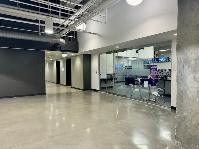 Planet Fitness Picture 4