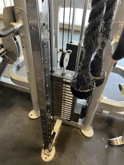 24 Hour Fitness Picture 2