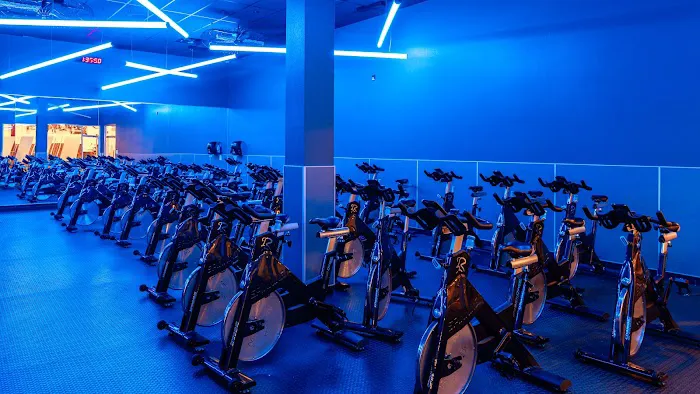 24 Hour Fitness Picture 3