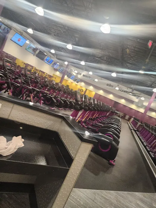 Planet Fitness Picture 2