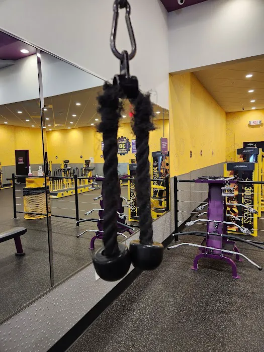 Planet Fitness Picture 7