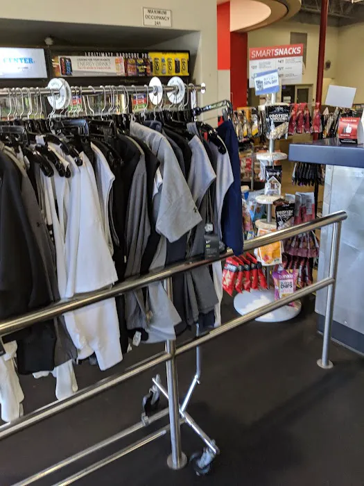 24 Hour Fitness Picture 3