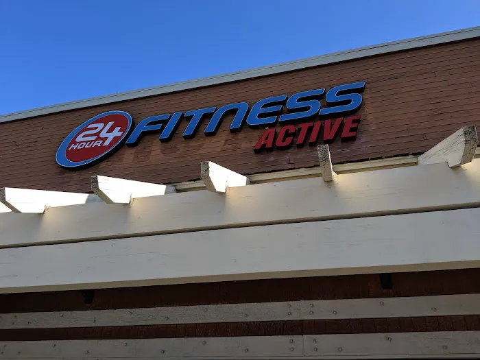 24 Hour Fitness Picture 2