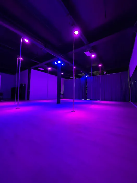 Revel Room Studios - San Jose Picture 3