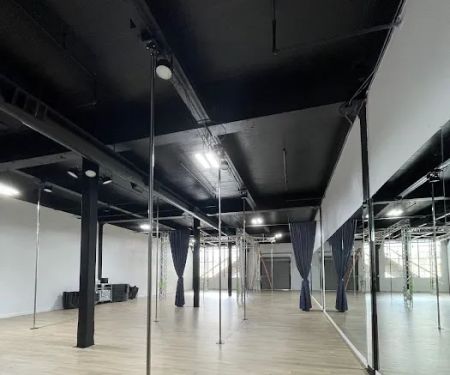 Revel Room Studios - San Jose
